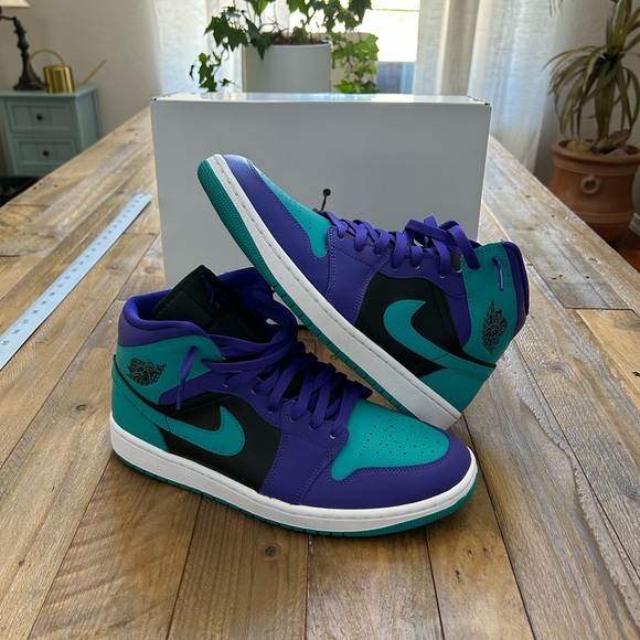 Jordan Shoes - Sold on another site